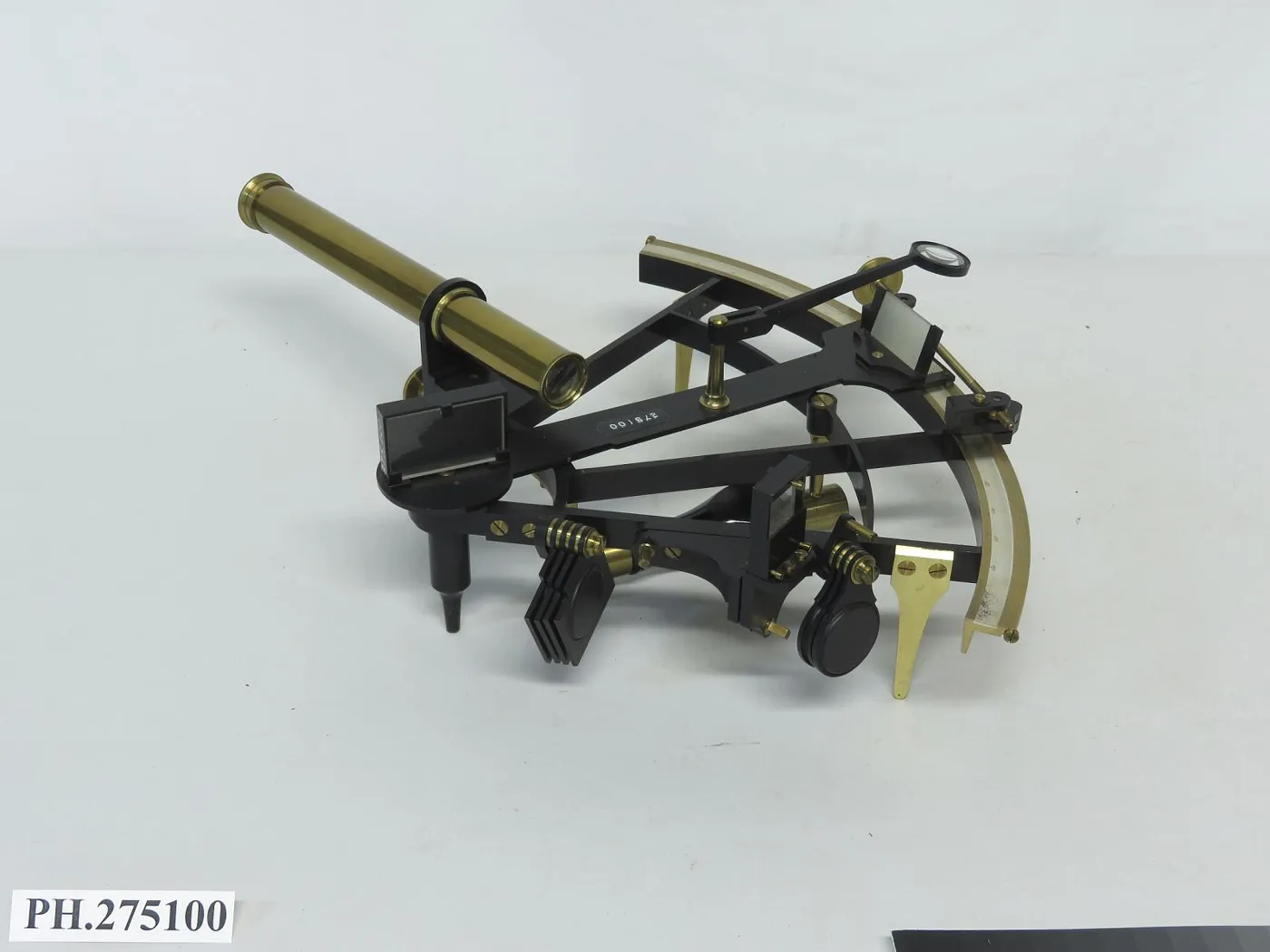 Sextant